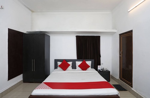 Phool Bagan Hotel | OYO 11569 Jalan Lake View