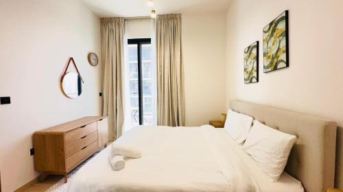 Jumeirah Village Circle House | OYO 1289 Home Premium 1Bed Apartment At JVC