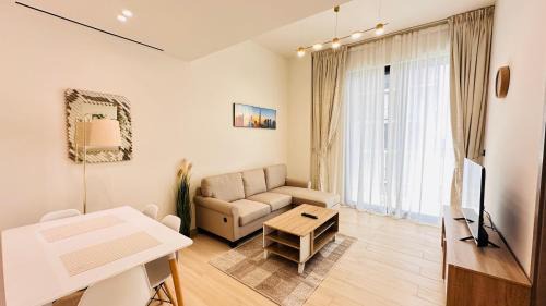 Jumeirah Village Circle House | OYO 1289 Home Premium 1Bed Apartment At JVC