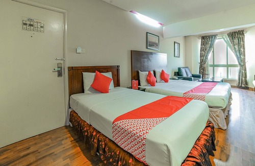 Beach & Coast Hotel | OYO 394 Dana Al Buhaira Beach Hotel