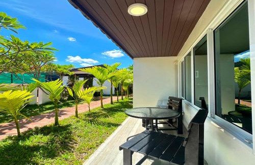 Kata Hotel | OYO 75492 Carpe Diem Homestay