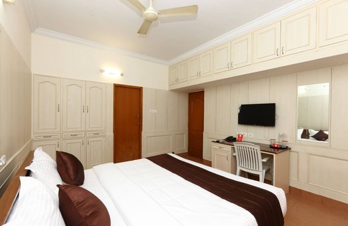 Chennai Hotel | OYO 8355 Tranquil Nest