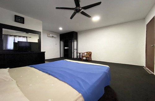 Kota Belud Hotel | OYO 90317 Ambong Bay Resthouse