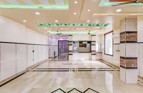 Rohini Hotel | OYO Flagship 70194 Dusky Hotel Restaurant