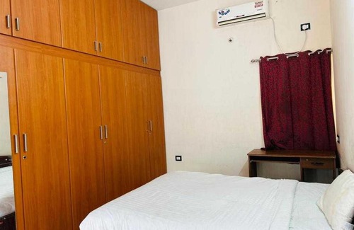 Saravanampatty Hotel | OYO Flagship Heavens Residency