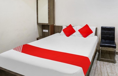 Vellore Hotel | OYO Flagship Pawan Park