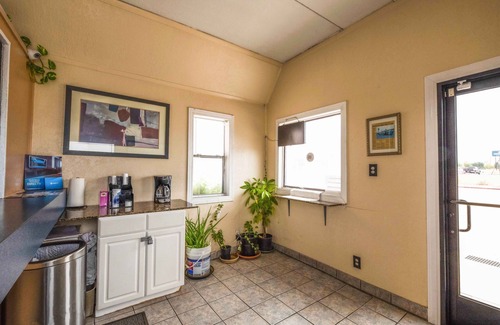 Odessa Hotel | Oyo Hotel Odessa TX, East Business 20