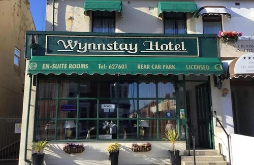 Blackpool Town Center Bed & Breakfast | OYO Wynnstay Hotel