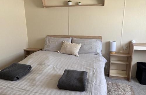 Swalecliffe Resort | Oyster Etchingham SEAVIEW
