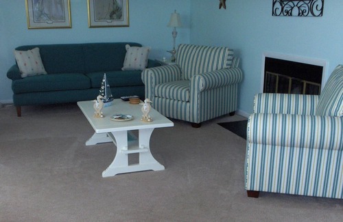 Colington Condo | Oyster Pointe Condo at Sound. Near Wright Brothers Museum