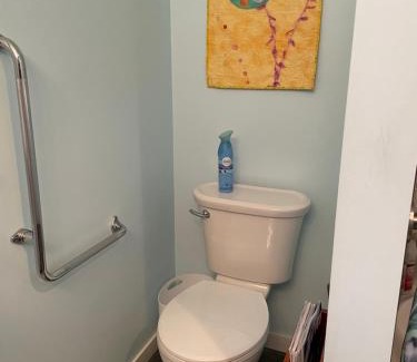 Black Creek Bed & Breakfast | Oyster River Guest Room