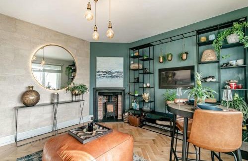 Seaton House | Oystercatcher - Mount Brioni