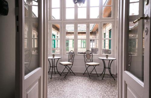 Terezvaros House | Ozone Private Rooms