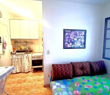 Ocian Apartment | PÉROLA da Praia Grande com cozinha completa