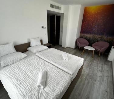 Toltestava Hotel | Pótkerék Motel