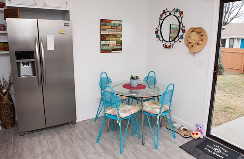 Central Rim House | P.J's Heaven Away From Home