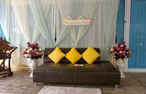 Kamphaeng Phet Hotel | P Paradise Hotel