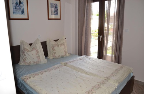 Nea Propontida Apartment | Pachmann Apartement's - for up to 4 persons direct beach location 1 row