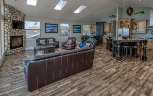 Lincoln City House | Pacific Breeze