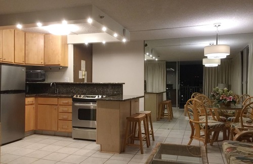 Waikiki Condo | Pacific Monarch. 29th Floor with Full Ocean Views. 1 Bedroom. Great Deal!