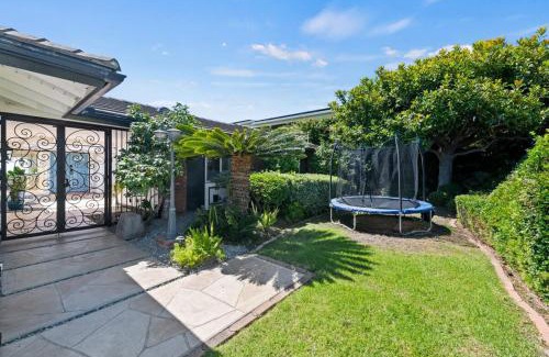 North Pacific Beach House | Pacifica Paradise by Cardo - Ocean Views - AC - Kids Playground