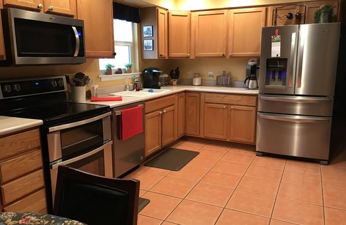 Pagosa Springs House | PACK YOUR BAGS & LET THE ADVENTURES BEGIN! SLEEPS 10, HOT TUB, & PET FRIENDLY