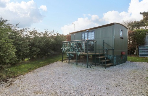 Crich Cottage | Packhorse Shepherds Hut