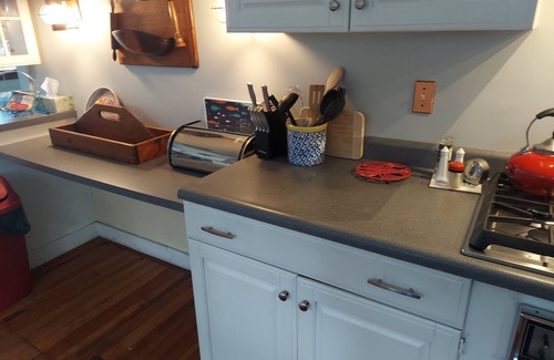 Bridgton Cottage | Paddleboard, kayak, dive off the dock, sit by the fire
