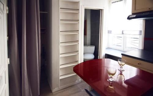 Clermont Ferrand City Centre Apartment | Paisible F1 Hyper Centre 1er Étage