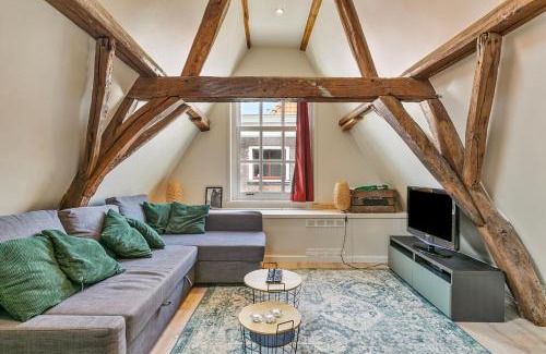 Zierikzee Apartment | Pakhuis de Venkel - zolderstudio