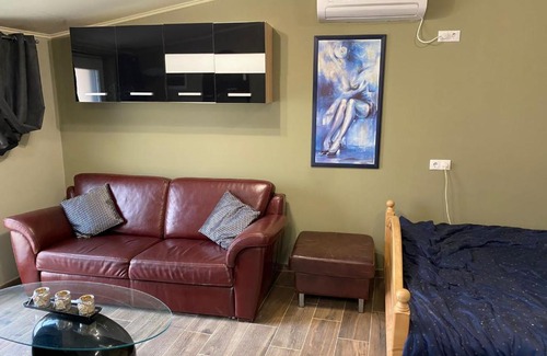 Paks Apartment | Paksi Riviéra Apartman
