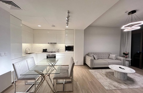Dubai Apartment | Palace Dubai Creek Harbour Residences Skyline Apartment
