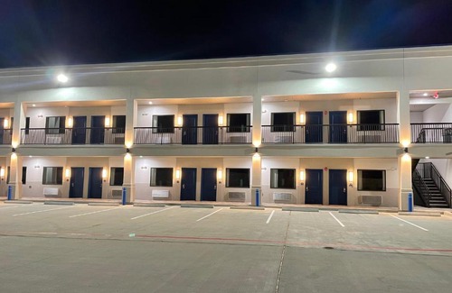 Baytown Hotel | Palace Inn Blue - Garth Rd