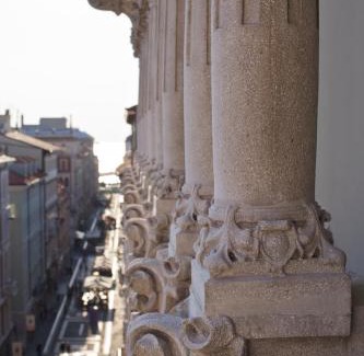 Trieste Old Town Apartment | Palace Suite