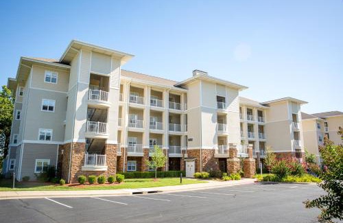 Branson Hotel | Palace View Heights by Spinnaker