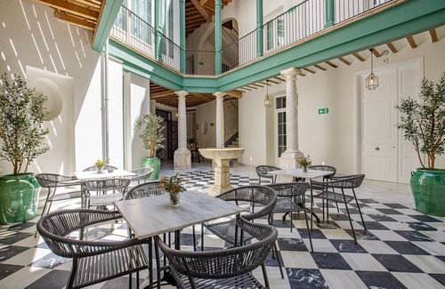 La Goleta Apartment | Palacio Vegafuente 0.2