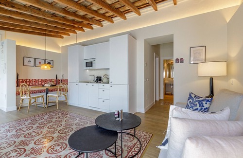 La Goleta Apartment | Palacio Vegafuente 2.4 Terrace