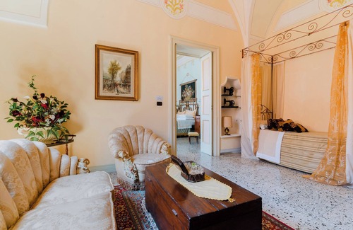 Squinzano Bed & Breakfast | Palazzo De Castro