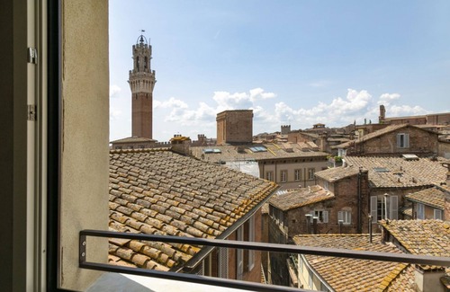 Siena City Centre Apartment | PALAZZO RINUCCINI - TORRE apartment