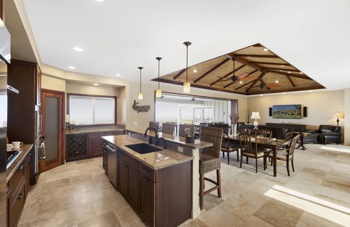 Kailua-Kona House | Palekaiko Estate Luxurious Ocean View 2 Masters Pool