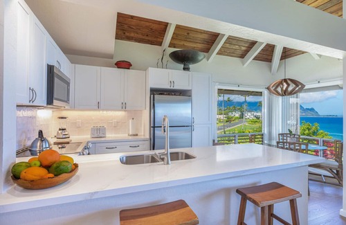 Princeville Condo | Pali Ke Kua 201, Spectacular Oceanfront with Bali Hai View, Renovated 2025