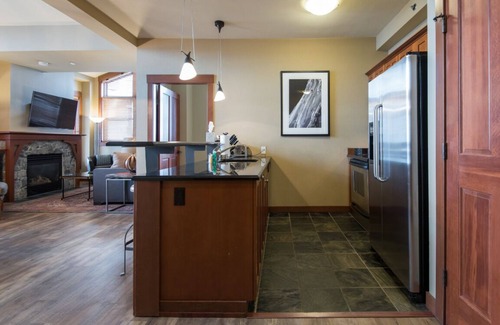 Olympic Valley Condo | Palisades/Squaw Valley Village 2BR Luxury Condo With Mountain Views