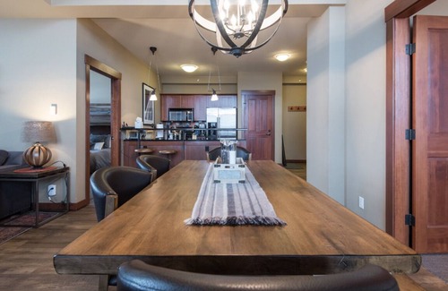 Olympic Valley Condo | Palisades/Squaw Valley Village 2BR Luxury Condo With Mountain Views