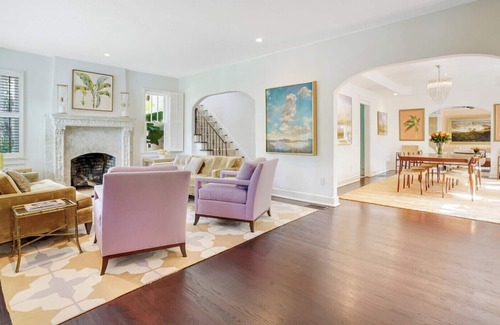 Old Northwood Villa | Palm Beach Mediterranean Pool Villa - Restored - Elegant - Historical