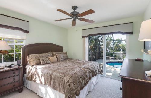 Marco Island House | Palm Breeze Bliss
