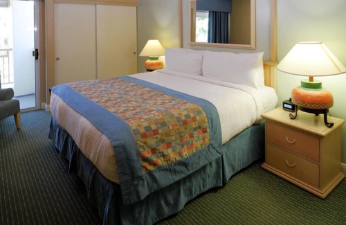 Canyon Corridor Resort | Palm Canyon Resort -2 brm-no resort fees