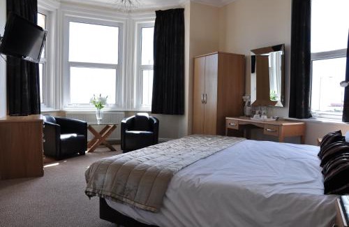 Great Yarmouth Hotel | Palm Court Hotel