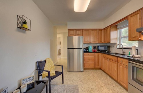 South Pinellas Community Council Apartment | Palm Oasis 2/2 Serene Backyard Private Poolside