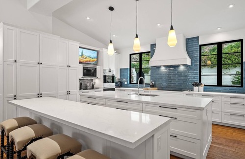 Palm Springs House | Palm Springs Home with Private Pool, Hot Tub, Tennis Court, and Putting Green!