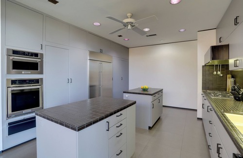 Cahuilla Hills House | Palm Springs Retreat w/Private Pool & Jacuzzi